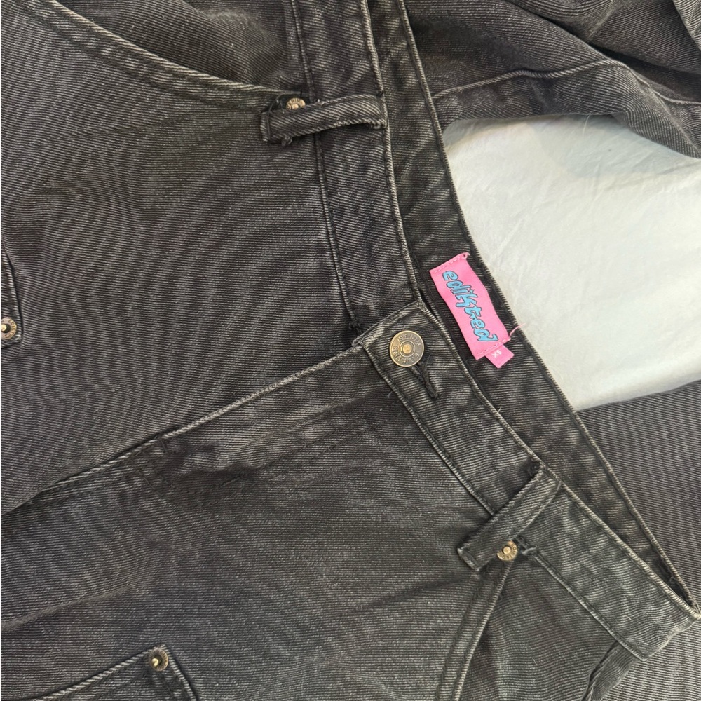 Edikted Black High-Waist Jeans with Pink Logo Tag